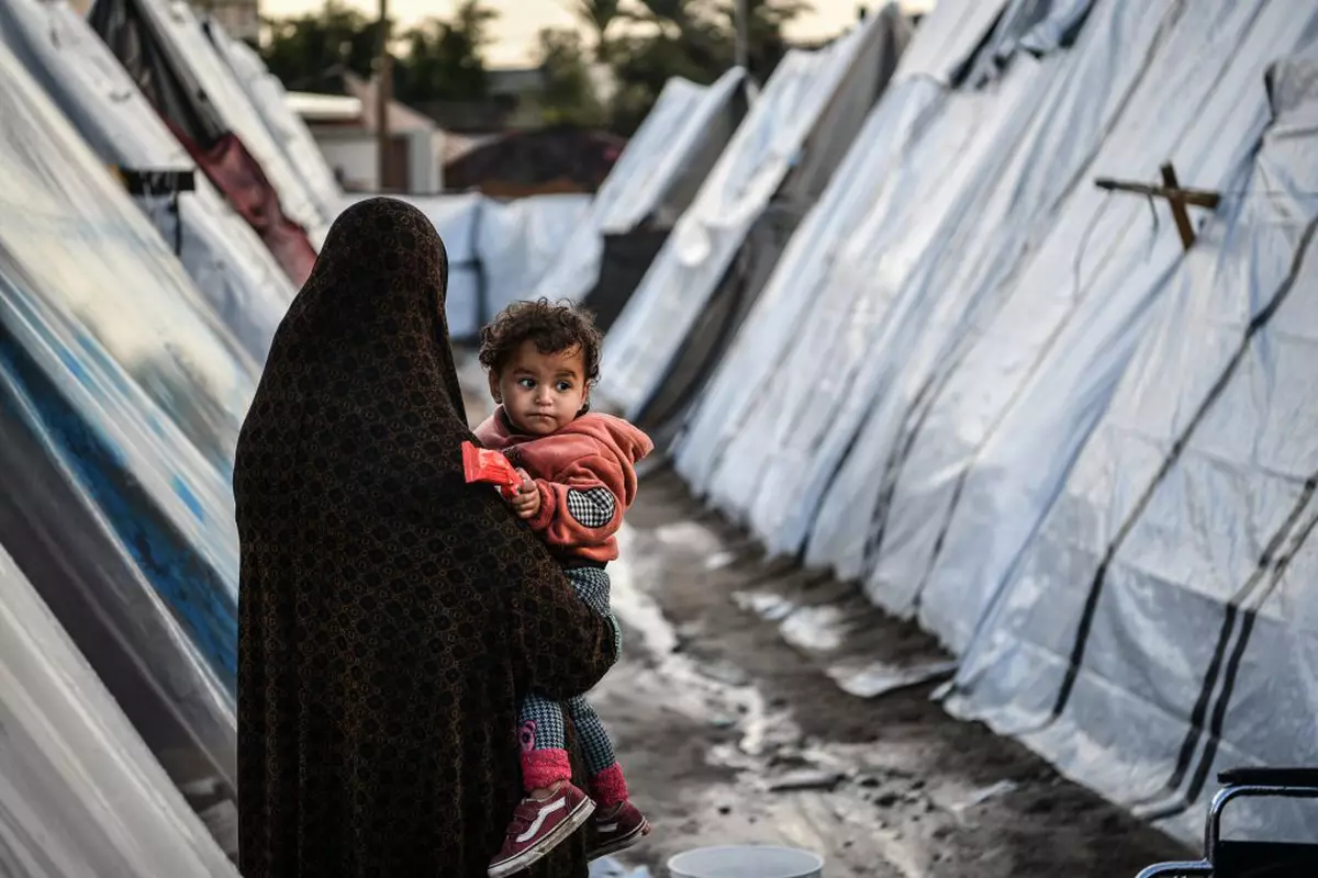 Egiptul neagă vehement că ridică o tabără în Sinai pentru palestinienii care vor fi alungați din Gaza în urma ofensivei israeliene de la Rafah