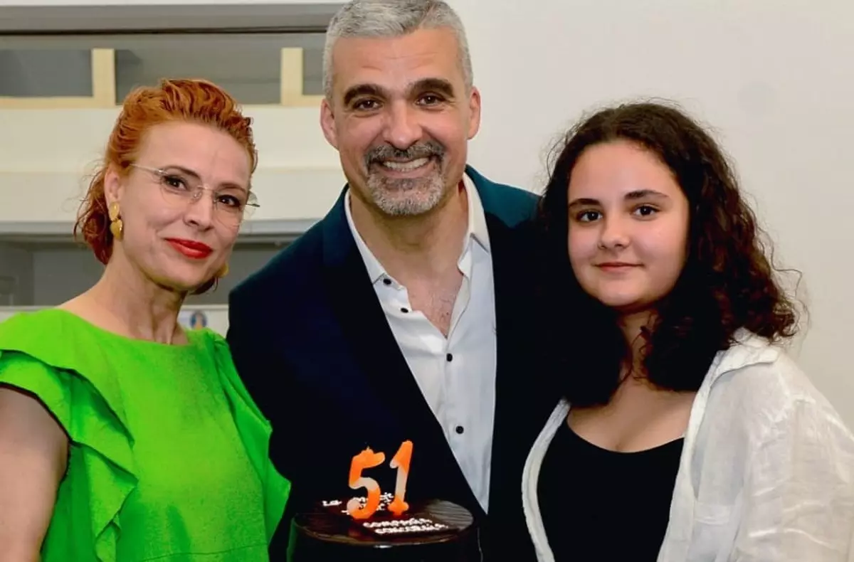 Ce spune Monica Davidescu despre relația cu fiica ei, în vârstă de 13 ani. „Este o generație care nu ia lucrurile pe care le fac părinții drept bune