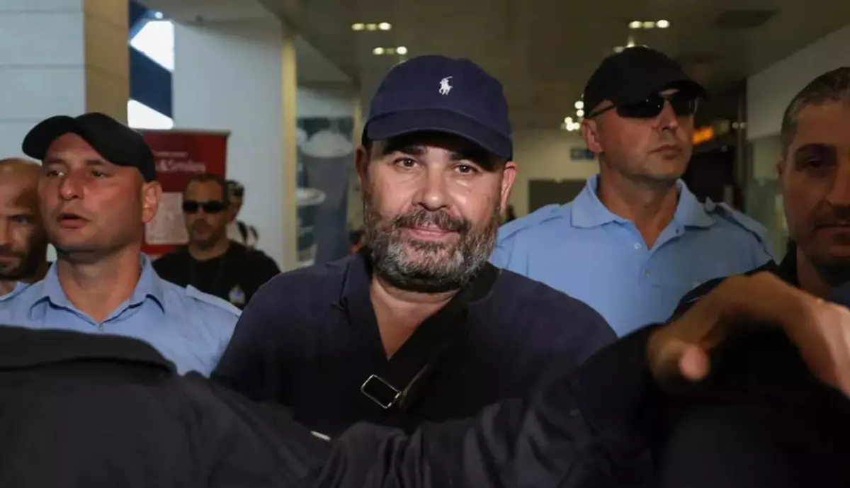 „Dosarul tablourilor. Câți bani a recuperat ANAF de la Darius Vâlcov
