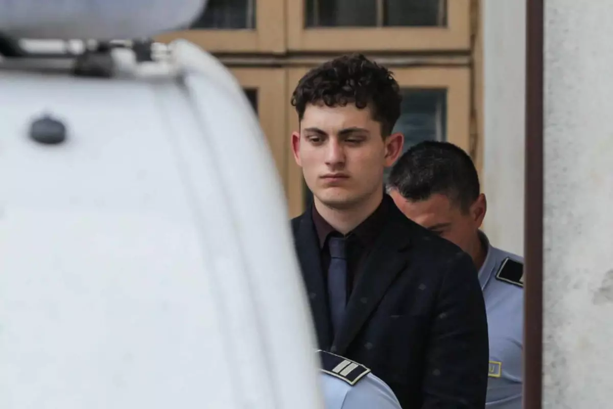 Vlad Pascu, adus din penitenciar la un termen al procesului în care este judecat pentru ucidere din culpă FOTO Vlad Chirea