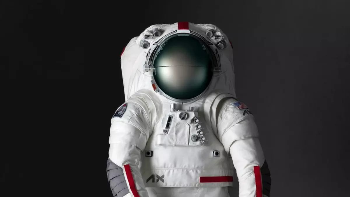 Casa de modă Prada va face un costum de cosmonaut pentru NASA