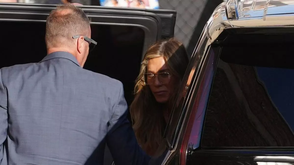 Jennifer Aniston a clarificat zvonurile despre relația cu Barack Obama și cel mai sumbru secret al său: „Este puțin adevărat | VIDEO