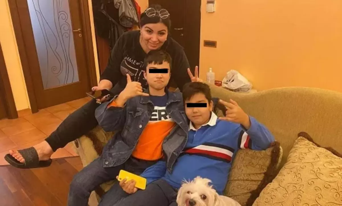 Adriana Bahmuțeanu și copiii ei și ai lui Silviu Prigoană