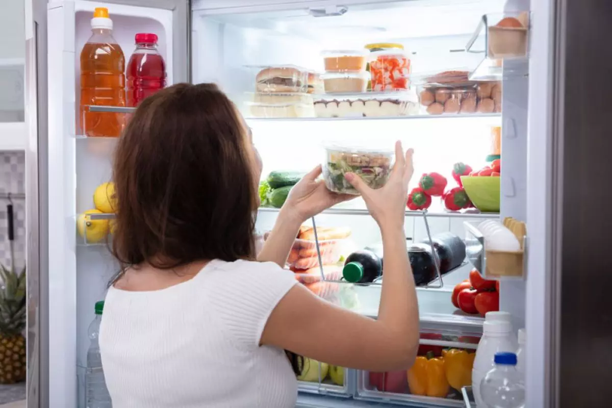 Cât timp rezistă alimentele gătite în frigider?