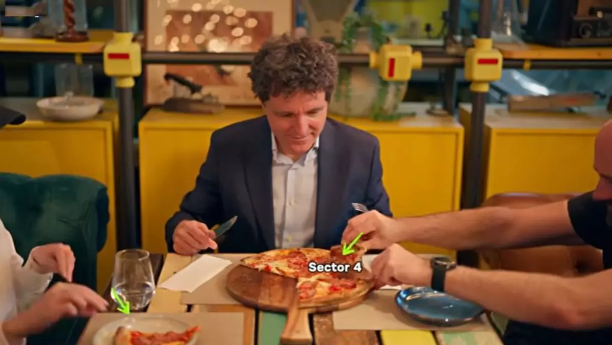 Nicușor Dan folosește felii de pizza ca să explice cum e împărțit bugetul în București: „Banii orașului nu sunt distribuiți echitabil