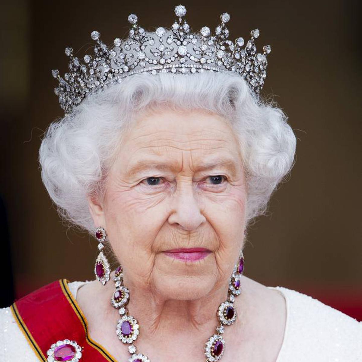 Regina Elisabeta A Ii A ChinuitÄƒ Ore In È™ir In CopilÄƒrie Ce Era ObligatÄƒ SÄƒ FacÄƒ Libertatea Libertatea