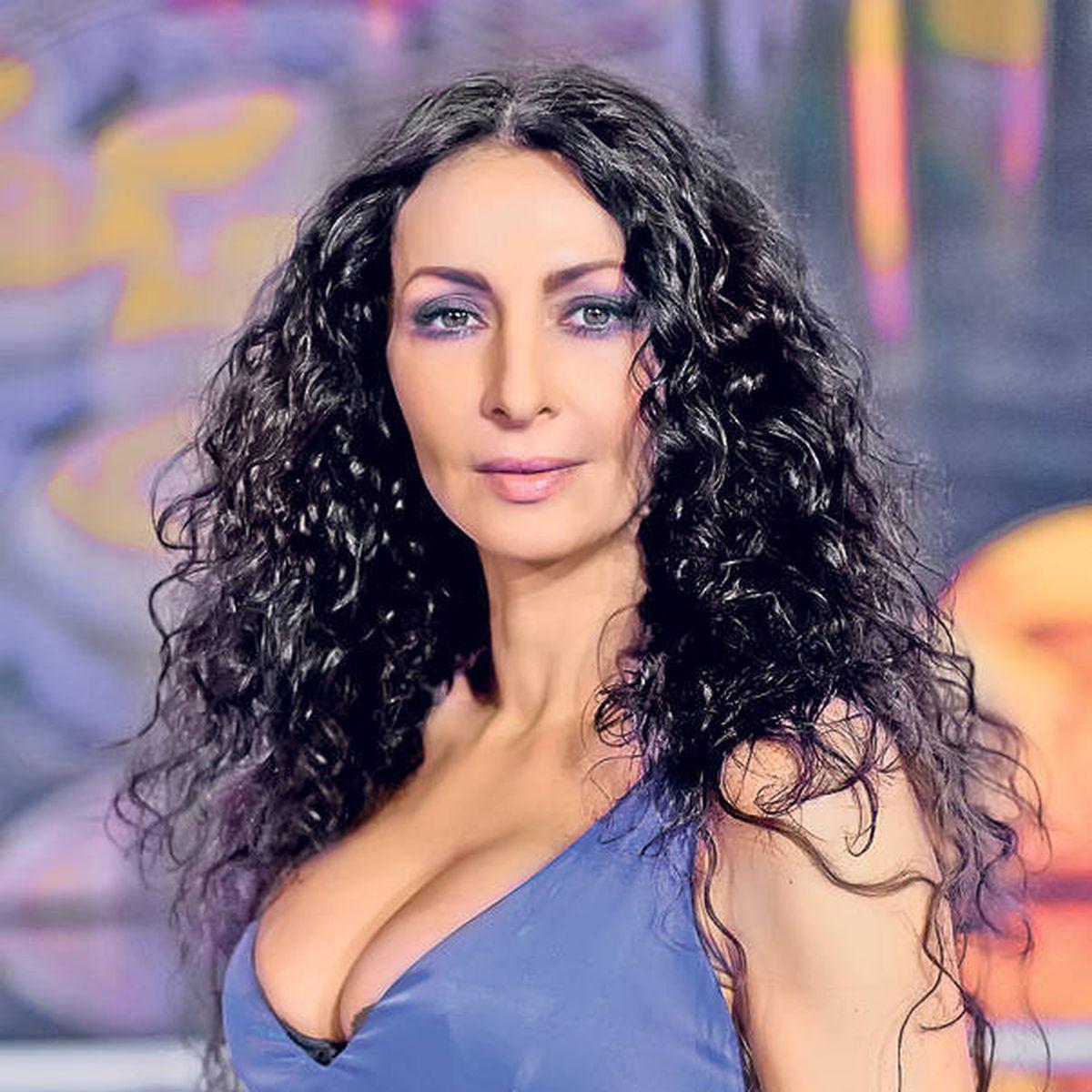 Uite O Pe Mihaela Rădulescu Goală și Foarte Sexy Singura Fotografie Cu Adevărat Nud Pe Care Am Făcut O Vreodată Foto In Articol Entertainment Monden Libertatea Libertatea