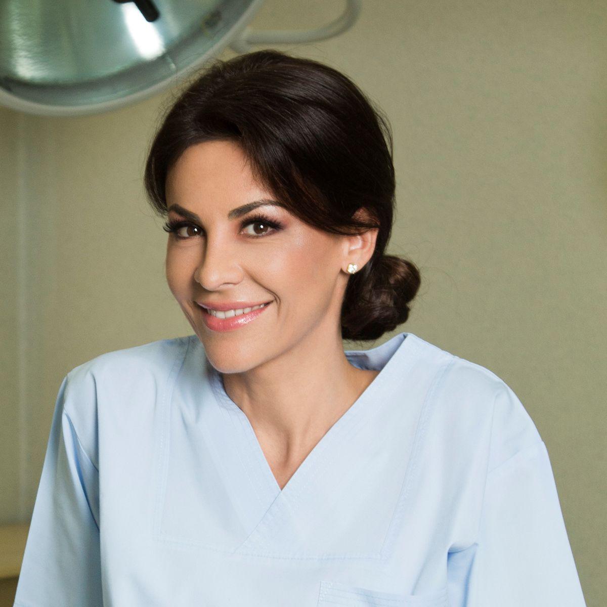 Medicul Estetician Adina Alberts A Analizat O Pe Melanie Trump E