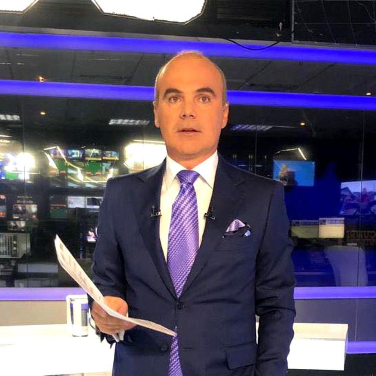 Rareș Bogdan A Fost Suspendat De La Realitatea Tv Prin Sms