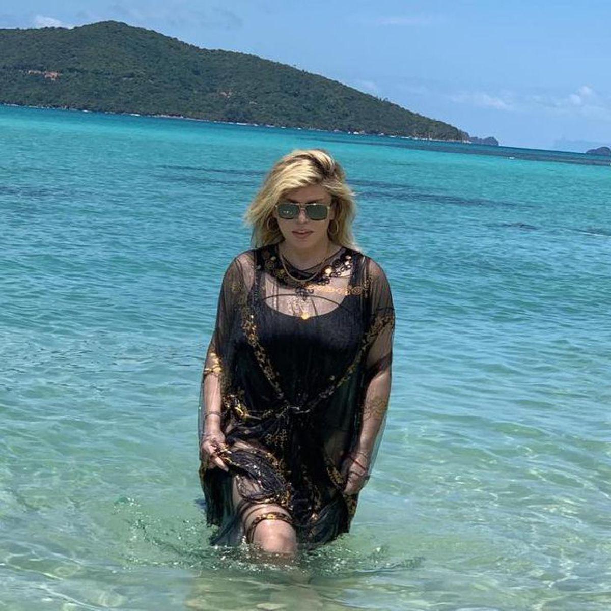 Loredana Vacanță De Lux In Thailanda Am Luat O Barcă Tradițională Libertatea