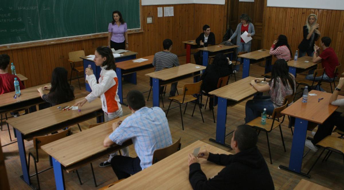 Astăzi încep probele scrise la Bac