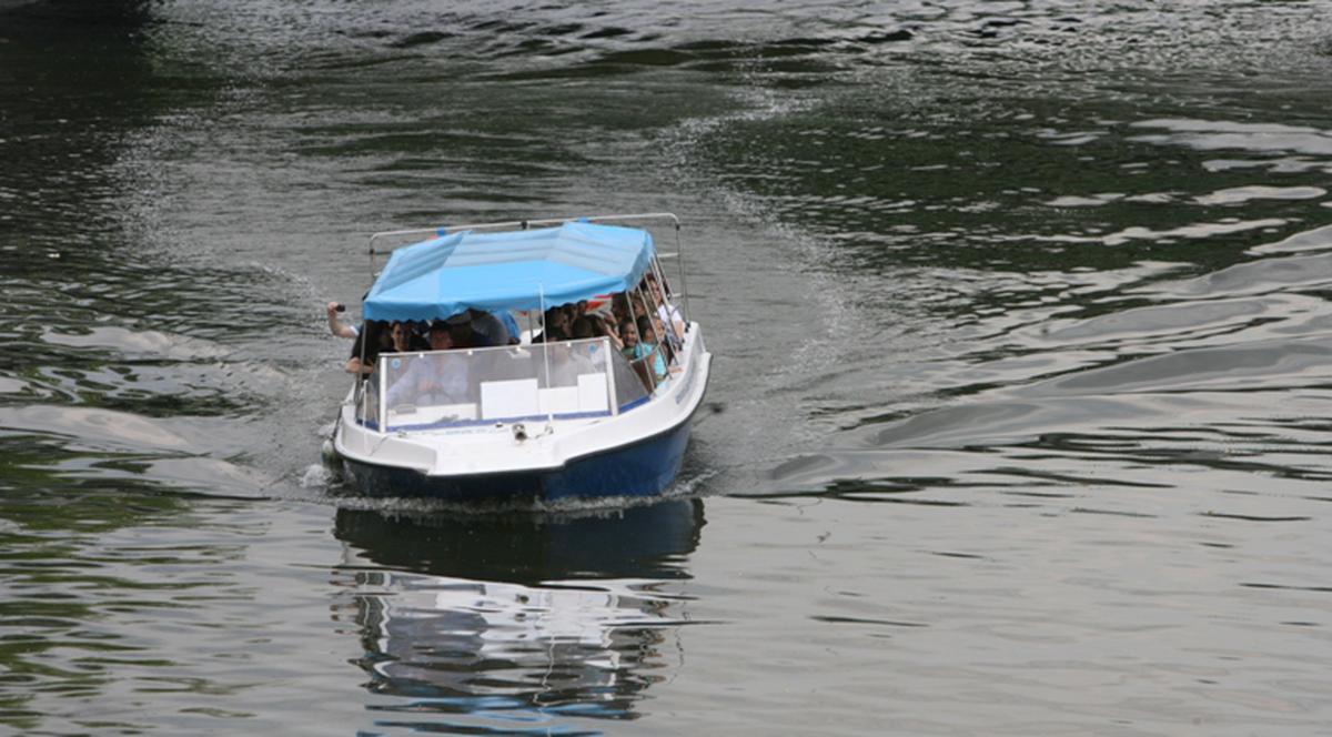 Copiii cu dezabilităţi din sectorul 3 se vor plimba cu vaporaşul gratuit 