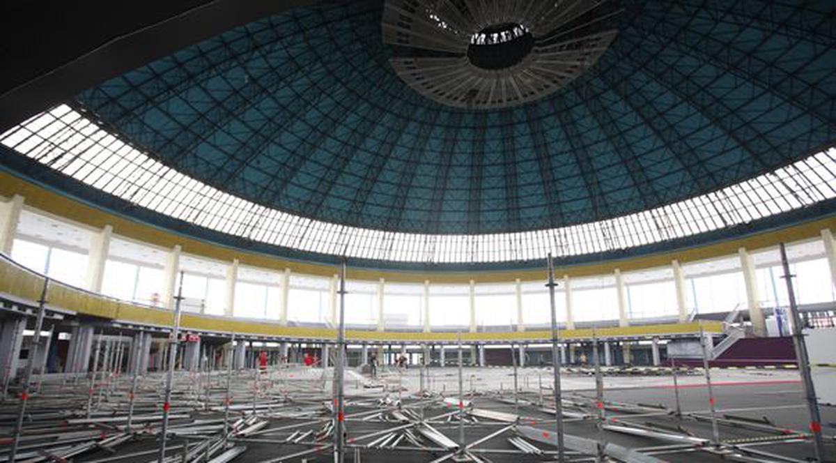 Pentru Bute se taie cupola de la Romexpo