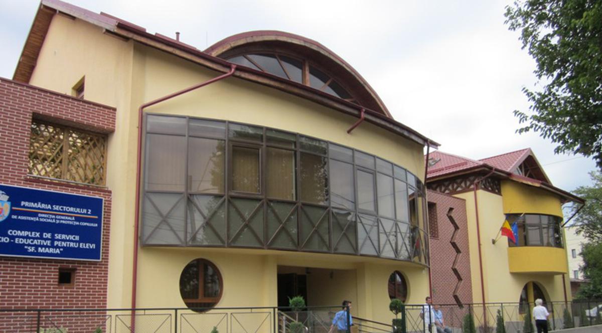 Copiii români pot învăţa araba şi chineza gratis. Află unde şi ce condiţii trebuie să îndeplinească