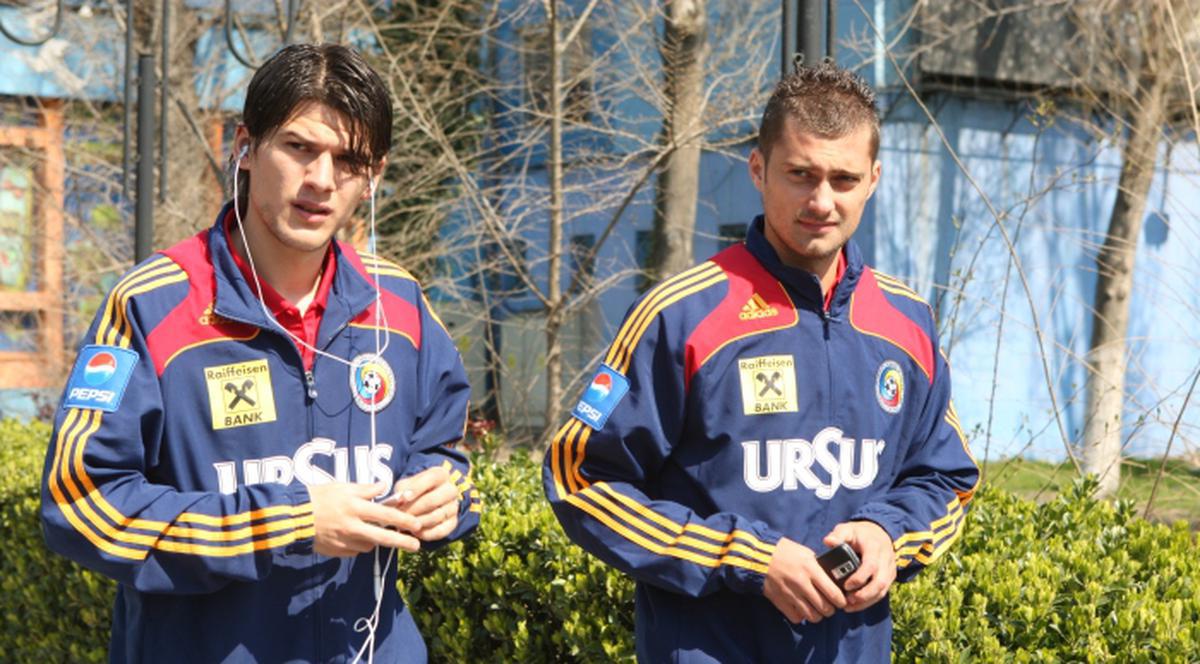 Selecţionerul Victor Piţurcă vrea să-i ţină morală fundaşului Cristi Săpunaru pentru că a lipsit la turneul din America de Sud