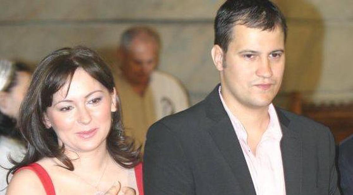 Iată la câte încercări a fost supusă Cristina Huidu în ultimul an!