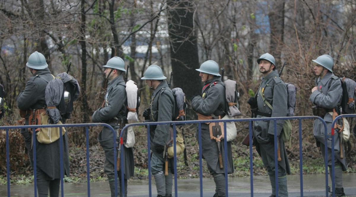 Băsescu a retragerea trupelor din misiunea Eulex Kosovo