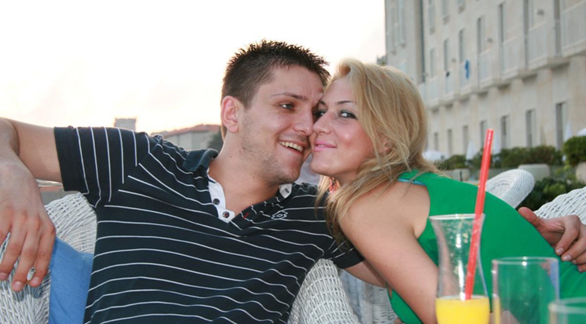 Ei îl vor boteza pe primul nepot al lui Cornel Constantiniu!