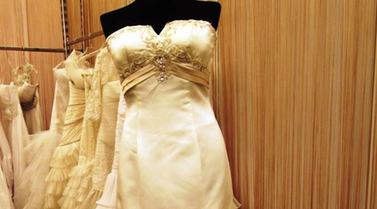 Se poartă rochiile de mireasă în ”A”. Vezi ce alte noutăţi mai sunt la Târgul de nunţi 2012