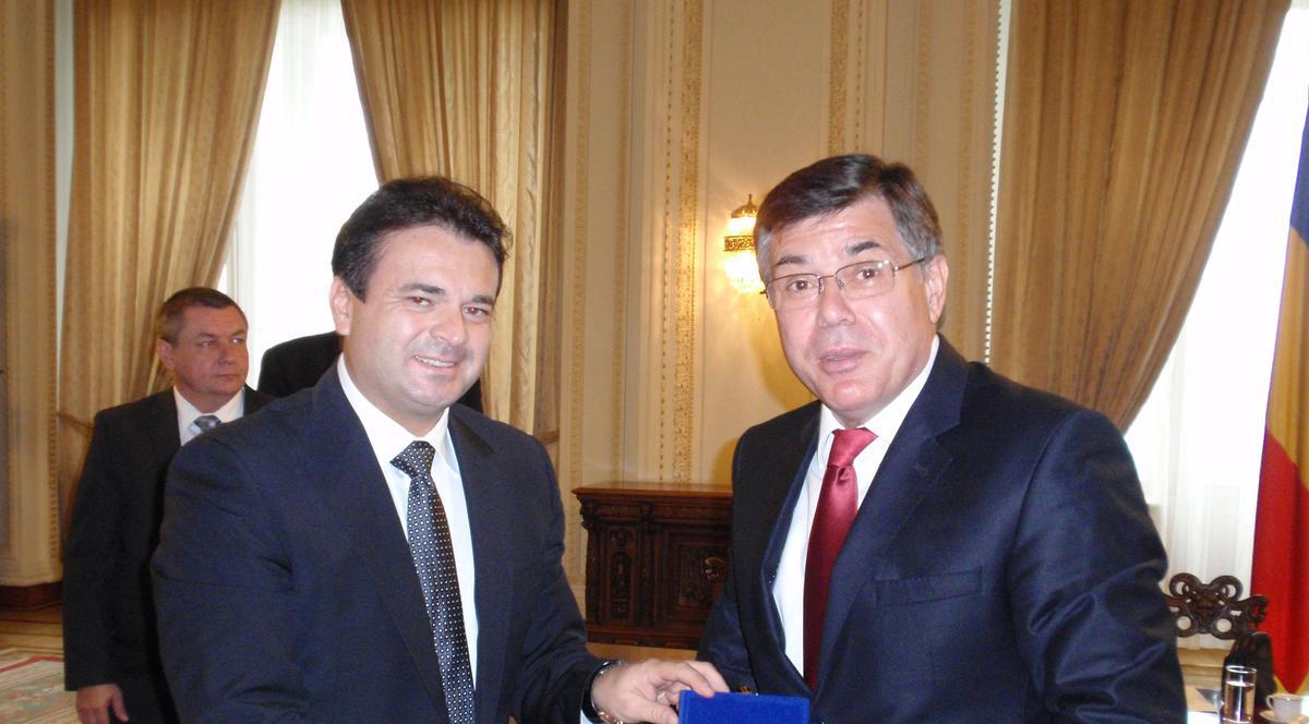 În doi ani, 90.000 de moldoveni de peste Prut au devenit cetăţeni români