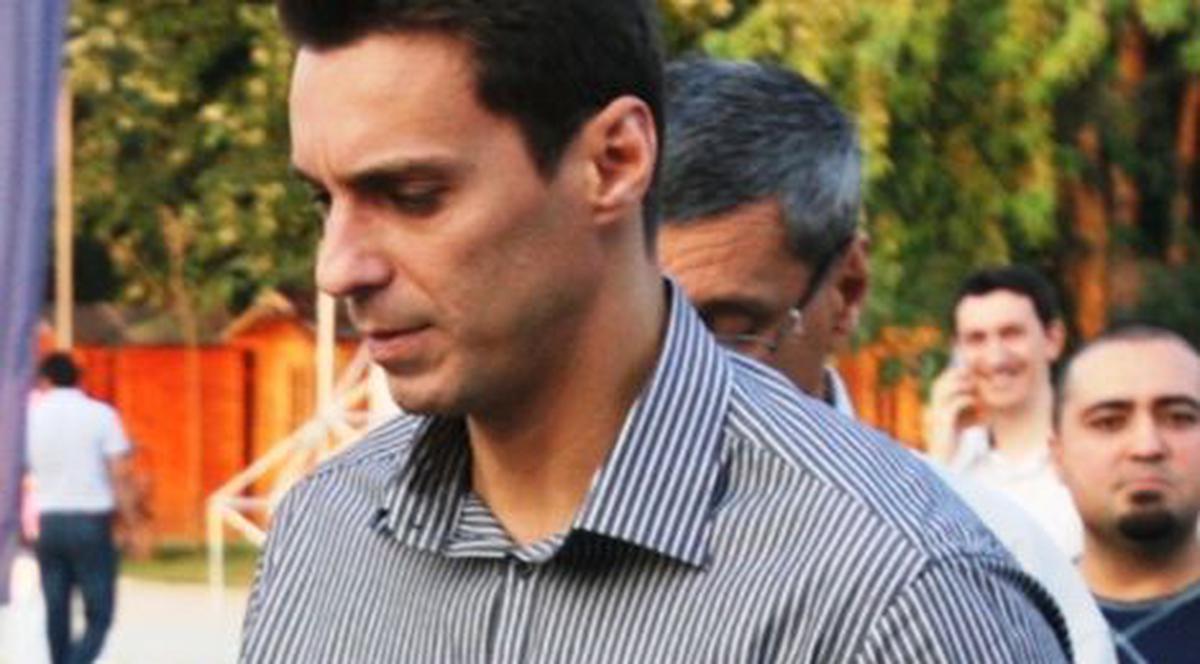 Badea răspunde invitaţiei lui Găinuşă de a veni la Cronica! Vezi ce spune antenistul!