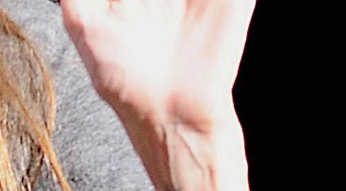 Angelina Jolie, slabă moartă! Noi imagini care pun din nou pe tapet întrebarea "e anorexică"? | FOTO