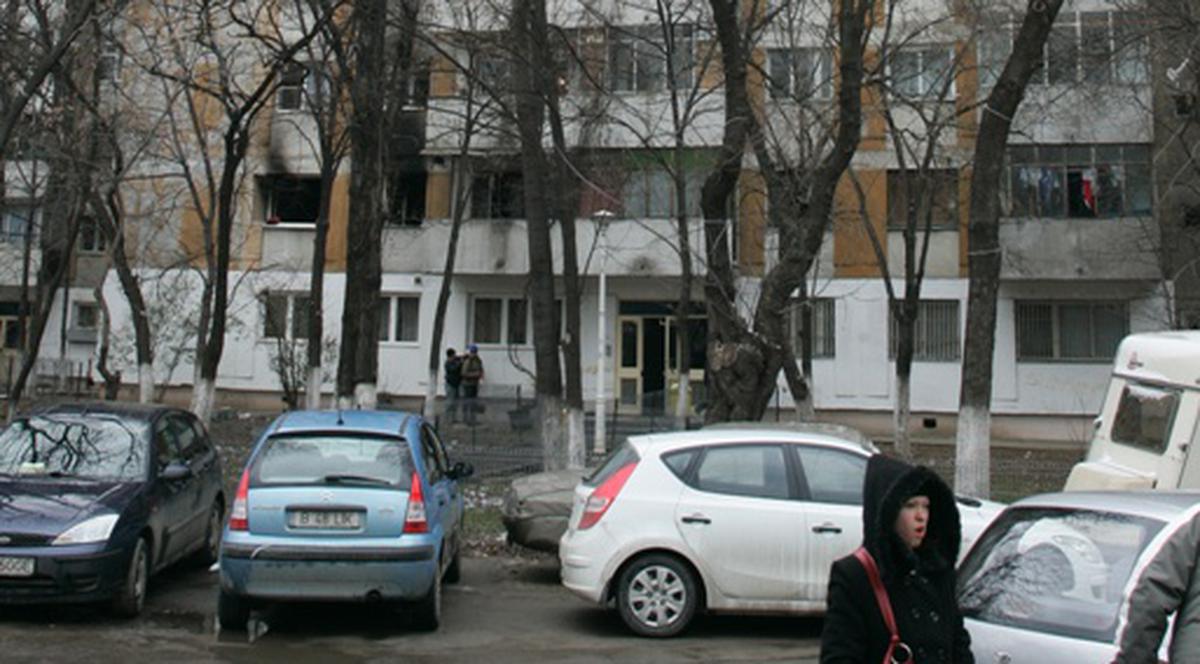 Mai mult de jumătate dintre români locuiesc în apartamente fără izolare termică