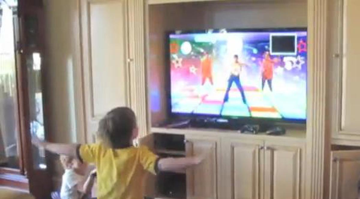 WOW! Copiii lui Britney Spears, vedete pe internet! Unul dintre ei chiar pare să o moştenească pe maică-sa | VIDEO