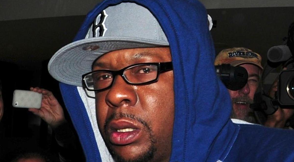 Familia lui Whitney Houston către Bobby Brown: "IA-ŢI LABELE DE PE AVEREA fostei tale soţii"