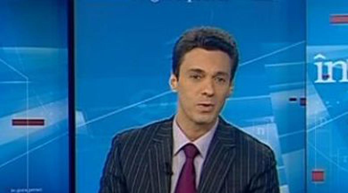 Mircea Badea, aproape să-i dea o lecţie unuia care i-a ocupat locul de parcare. Vezi ce s-a întâmplat! | VIDEO