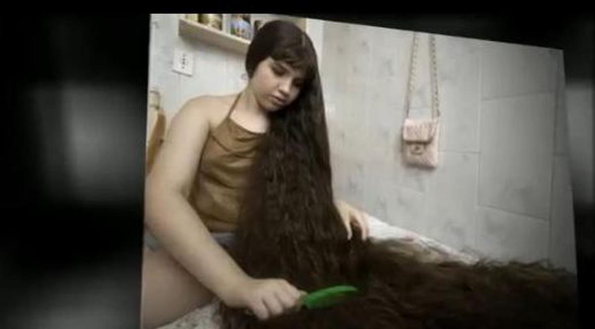 Ea e copila cu cel mai lung păr din lume! | VIDEO