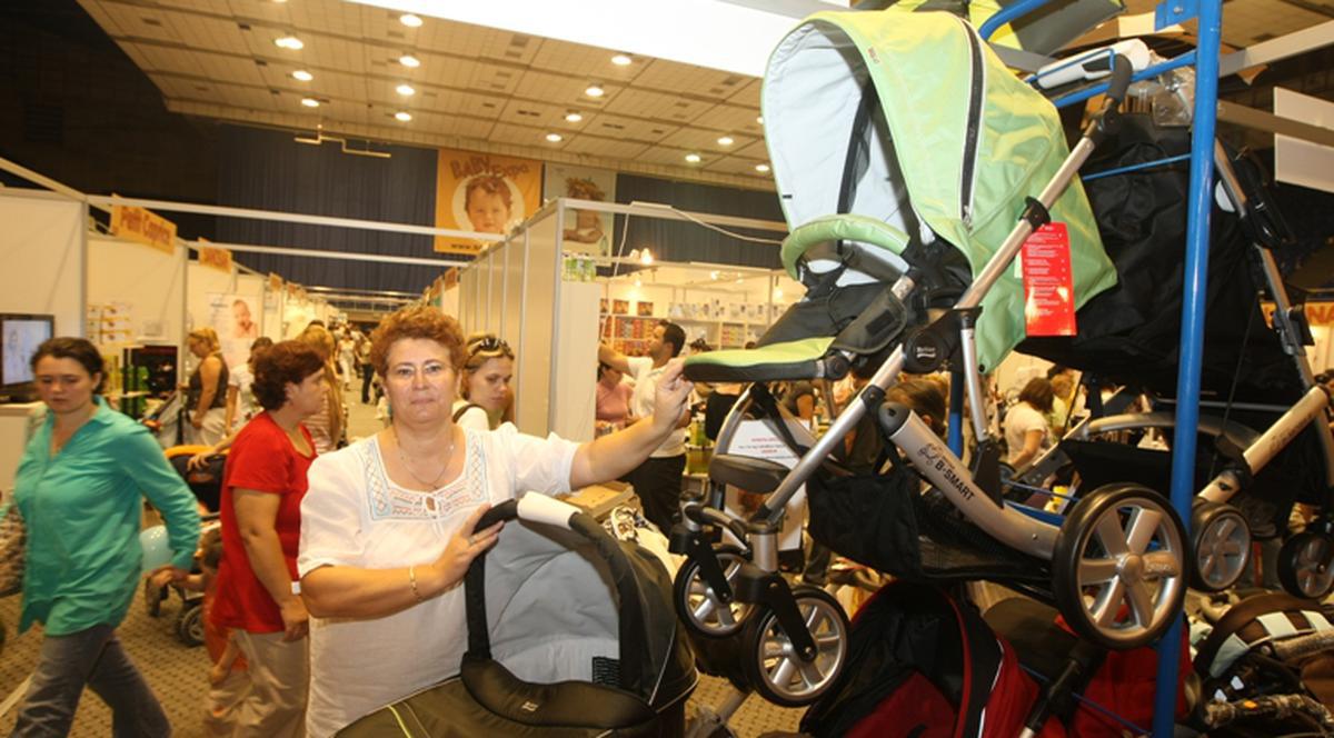 Reduceri de 40% la articolele pentru copii la târgul de la Sala Polivalentă