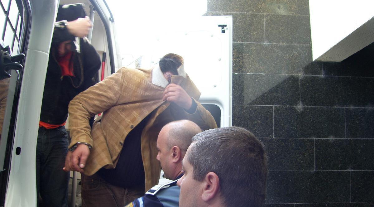 Un angajat al Primăriei Constanţa elibera certificate fiscale contrafăcute