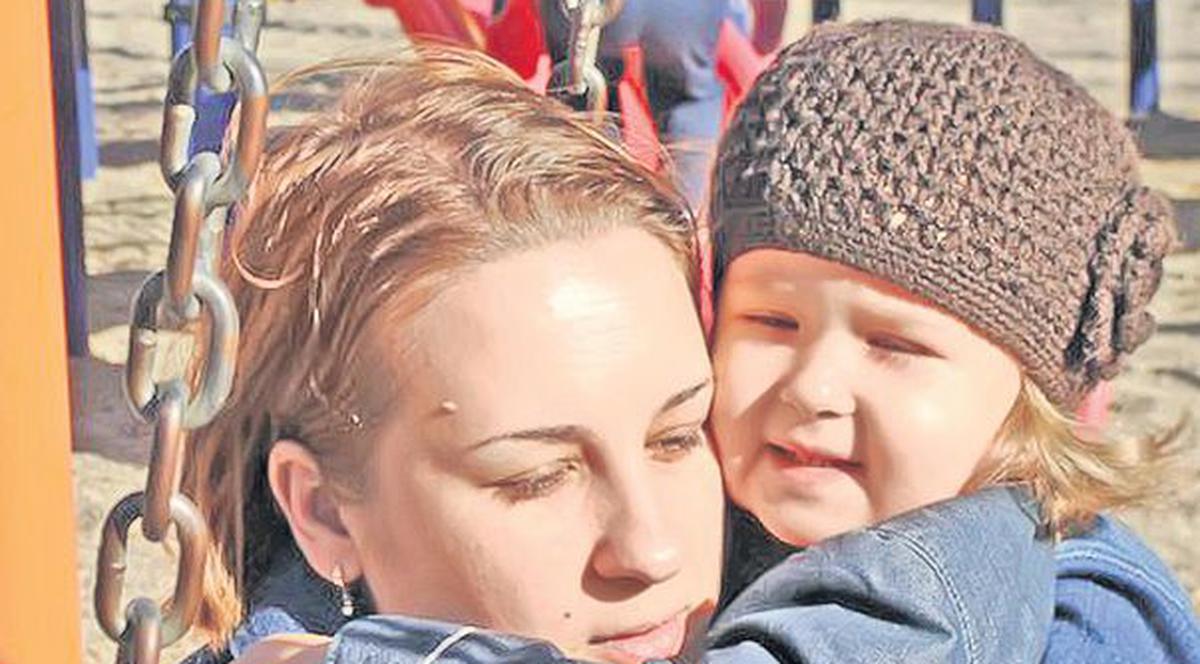 Creşterea natalităţii ar putea fi afectată de scumpirea analizelor medicale: "Domnule ministru, vreţi să nu mai facem copii?"