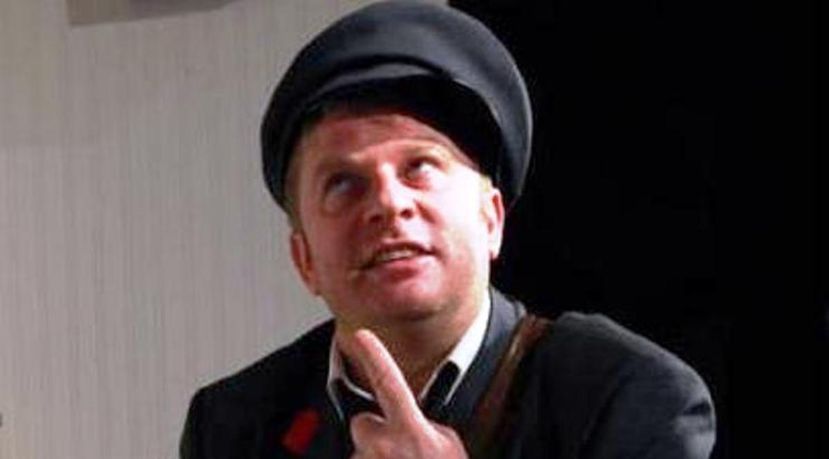 În sfârşit face ceea ce-i place! Pavel Bartoş a devenit controlor CFR!