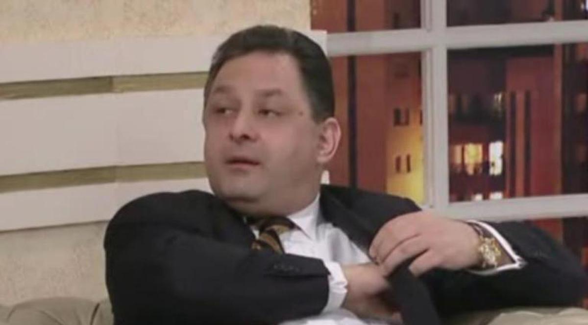 Vanghelie şi-a donat ceasul de la mână, de 12.000 de euro, pentru o acţiune caritabilă