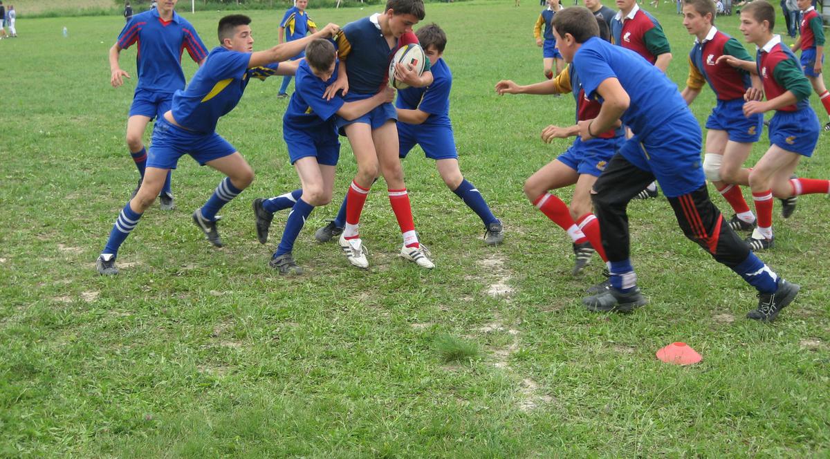 Piticii rugbişti s-au întrecut la Scutul Buovinei