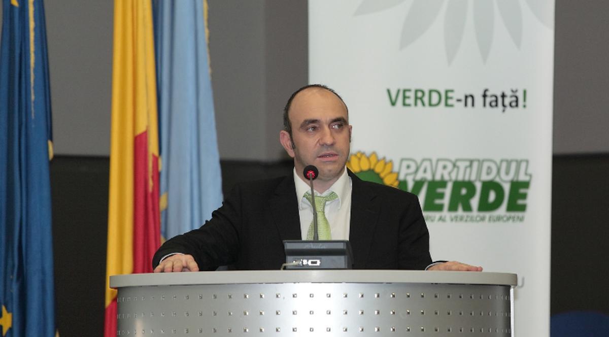 În România dispar 3 hectare de pădure pe oră. Liderul ecologiştilor români, Ovidiu Iane cere  pedepsirea vinovaţilor