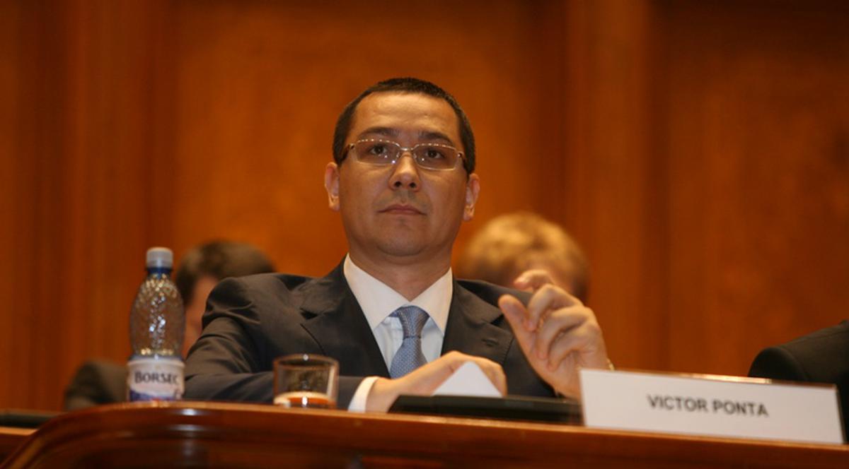 Guvernul vrea să impoziteze suplimentar bugetarii care câştigă peste 4.500 lei lunar