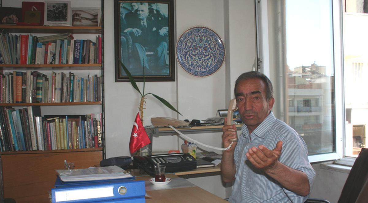 Demir Unsal, un profesor turc de engleză, a adus în Ţara Semilunei zeci de mii de români îndrăgostiţi de istorie şi arheologie