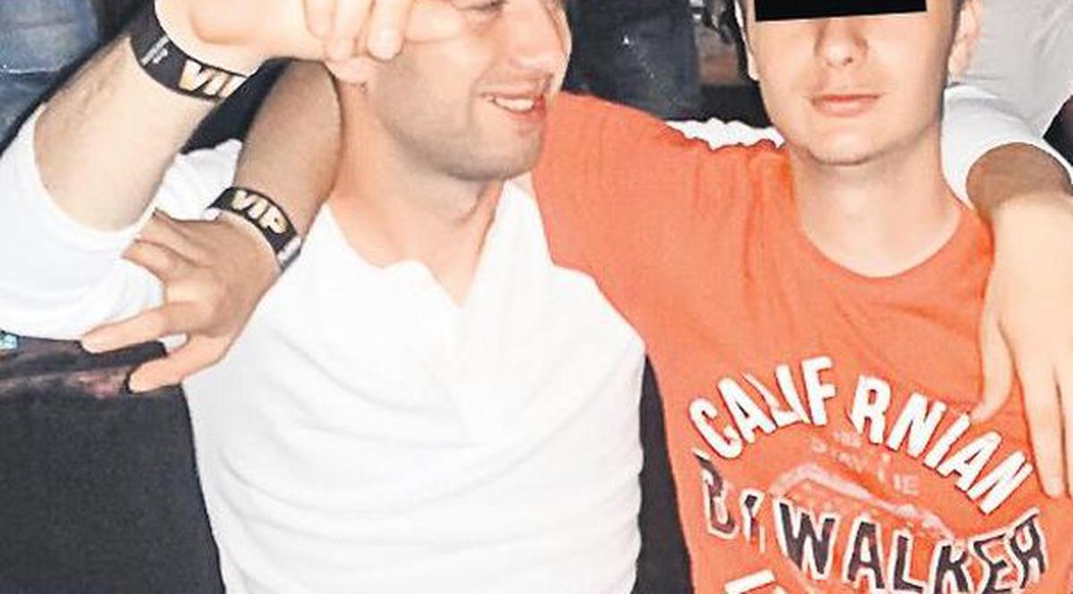 Student ÎNJUNGHIAT MORTAL, pentru că a apărat o colegă