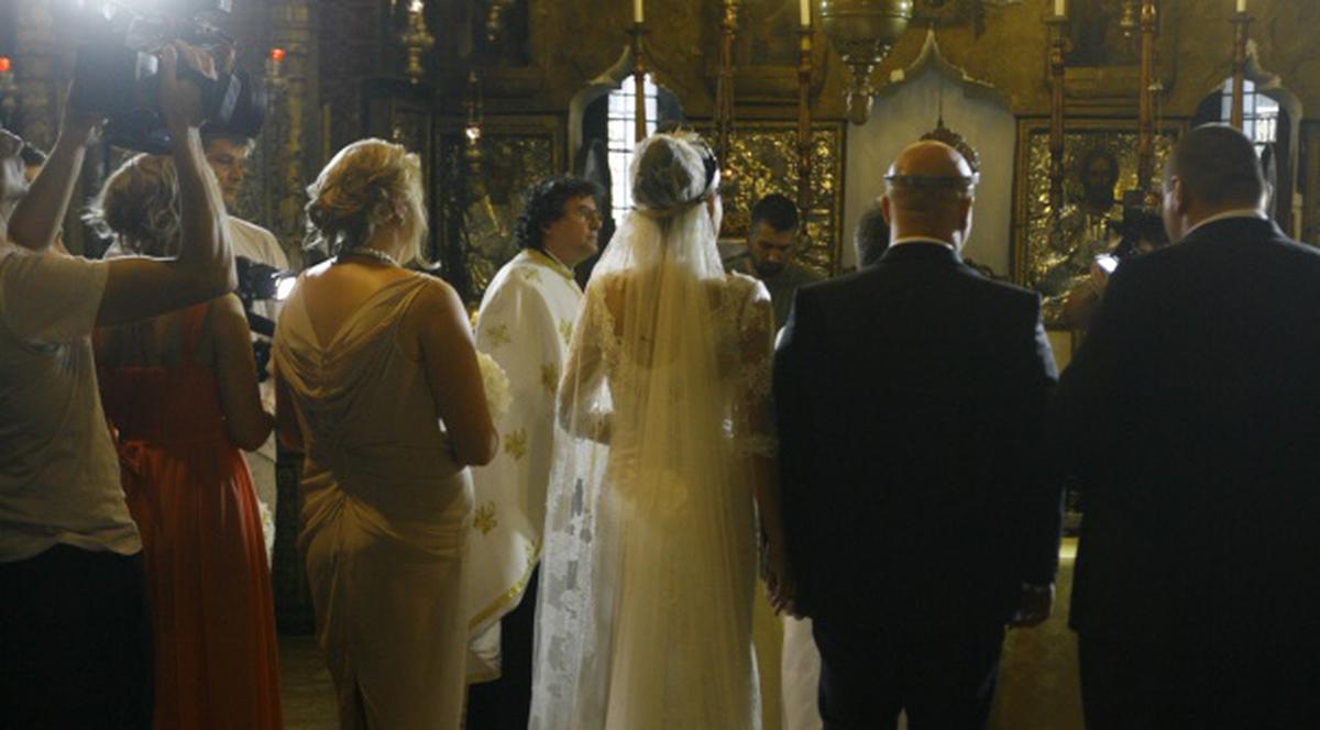 Ce rochie spectaculoasă a avut Sorana la nuntă! FOTO