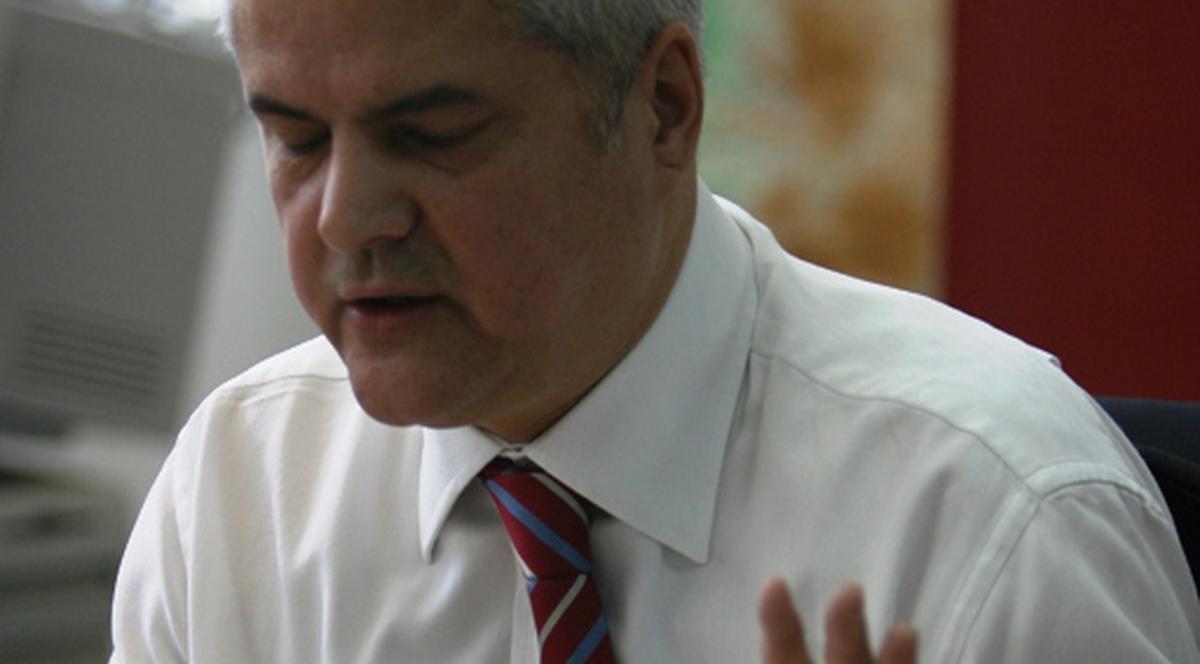 Uite ce meniu are Adrian Năstase în închisoare! Vezi ce a mâncat astăzi!