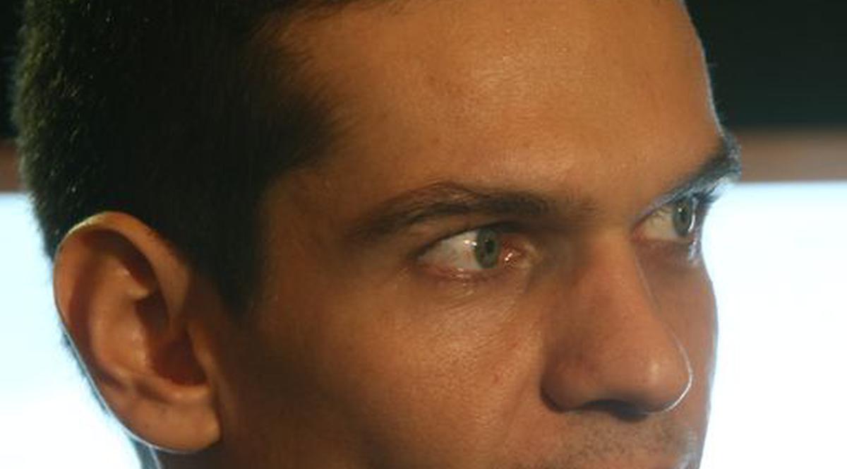 Probleme de sănătate pentru Tudor Chirilă. "Mă simt neputincios în faţa pierderii momentane de voce"