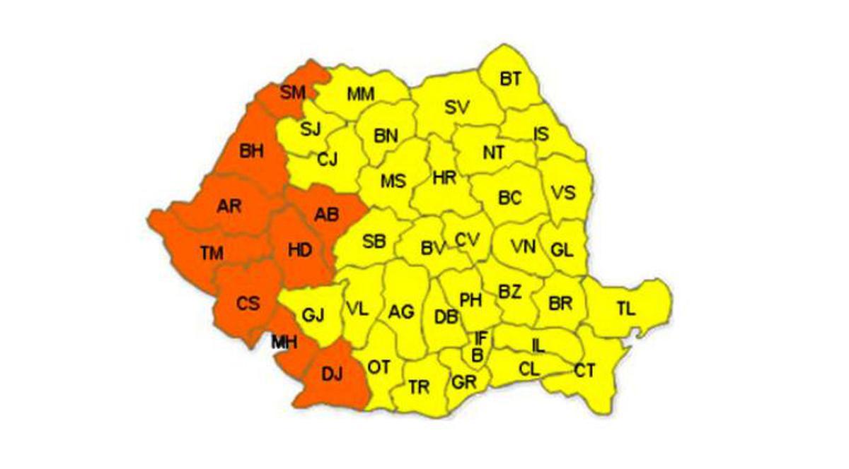 Canicula sufocă România! Valul de căldură a acoperit toată ţara, iar meteorologii au emis cod portocaliu!