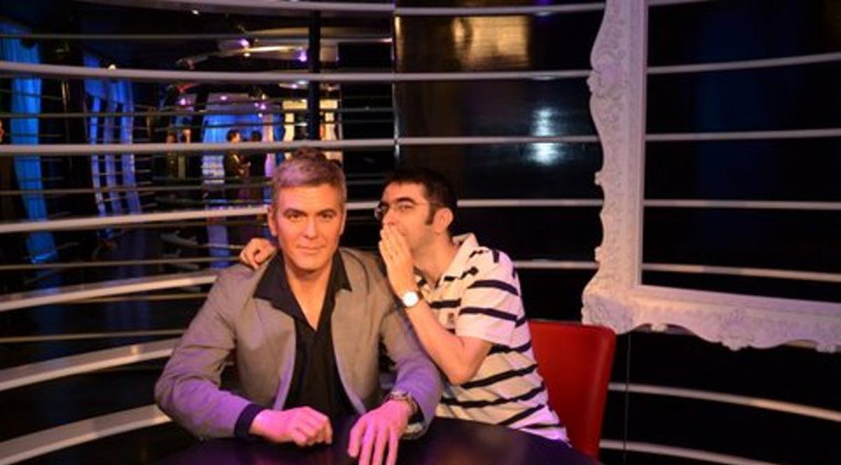 Mihai Găinuşă l-a întâlnit pe George Clooney la Berlin! Cârcotaşul l-a convins pe celebrul actor să apară în emisia sa!