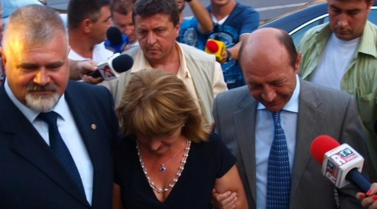 BĂSESCU, petrecere la mare. MINUTUL în care SPP A INTRAT ÎN ALERTĂ