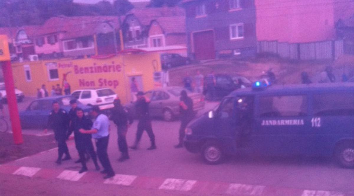 Suporteri stelişti, atacaţi la Sibiu! I-AU TĂIAT MÂNA CU TOPORUL