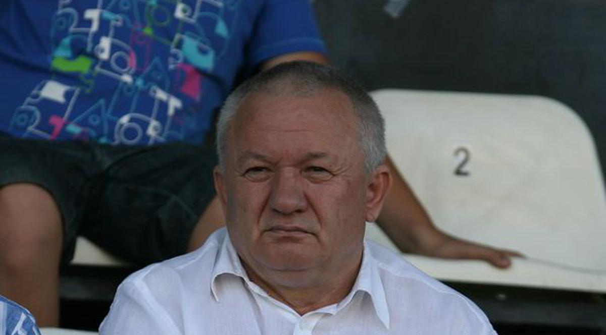 Porumboiu: "Chivu să facă cinste că îl ducem acasă la socri"