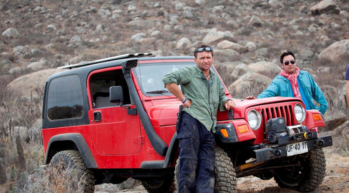 Doi prezentatori britanici, gazdele unui eveniment off-road în România